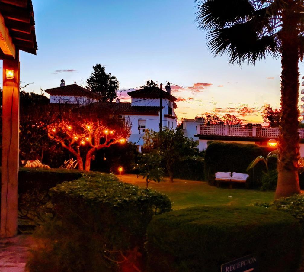 Hostal Boutique Los Geranios Del Pinar Torremolinos Bagian luar foto