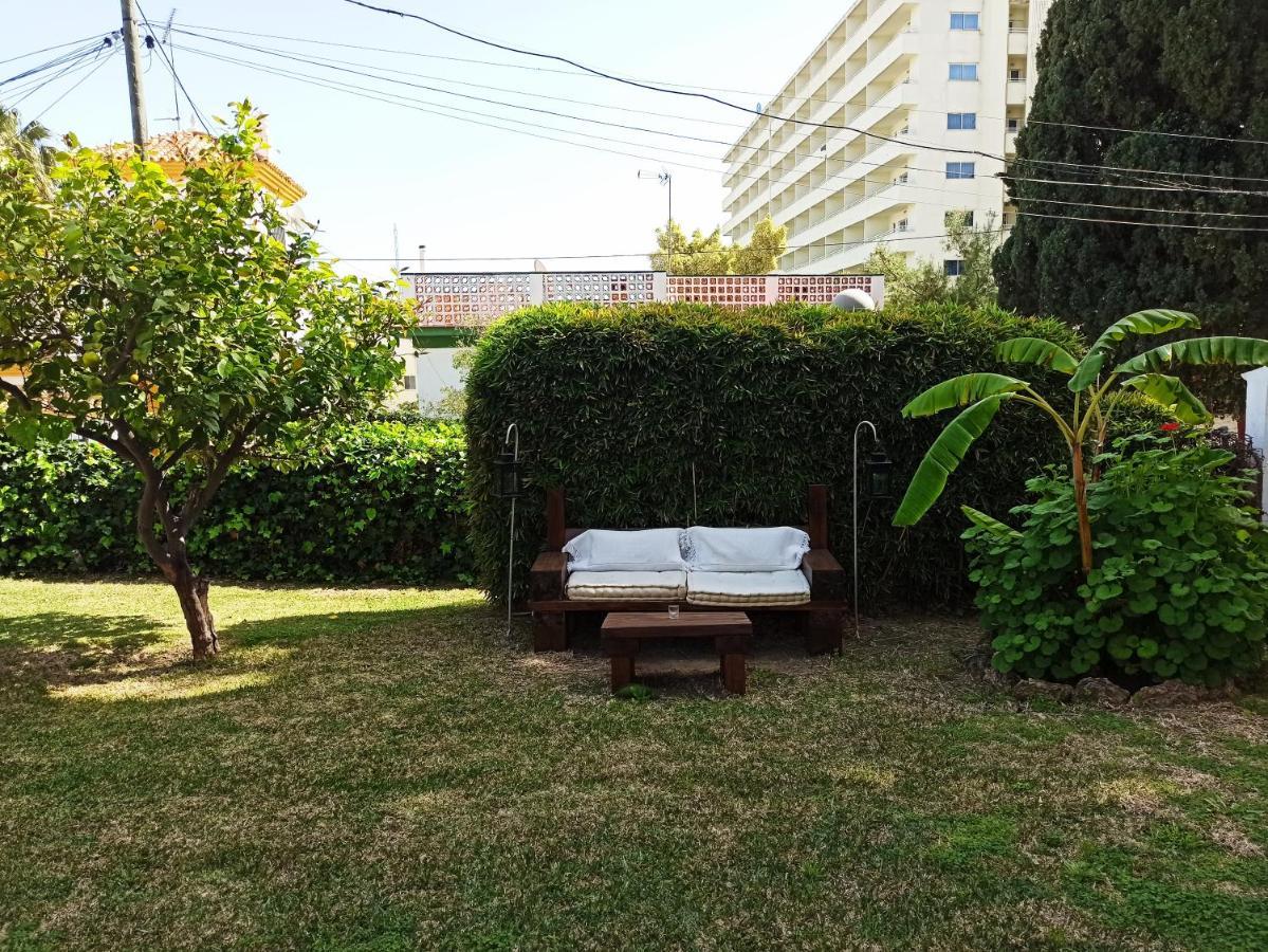 Hostal Boutique Los Geranios Del Pinar Torremolinos Bagian luar foto